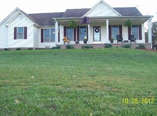 98 Wesley Dr, Metropolis, IL 62960