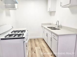 1535 W Summit St #3, Long Beach, CA 90810