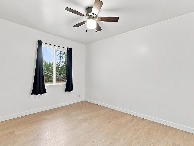38466 Sumac Ave — Photo 8