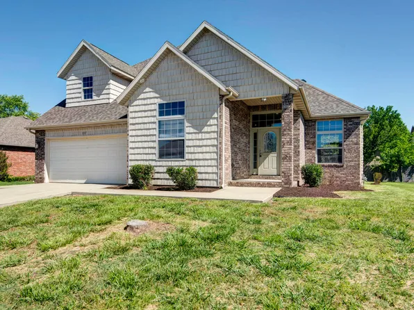 1007 E Lloyd Street, Ozark, MO 65721
