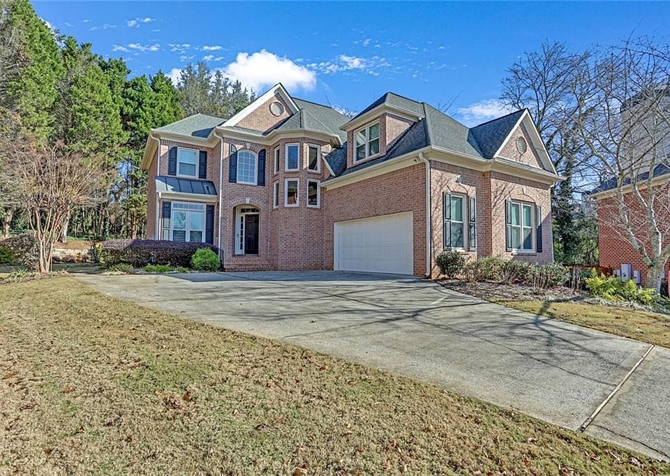 1st image of 3352 Fieldwood Dr SE