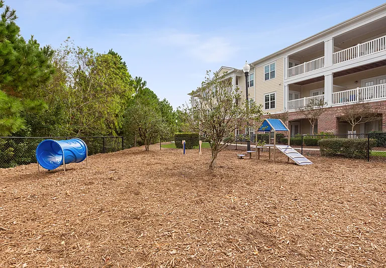 One Midtown Apartment Homes — Photo 6