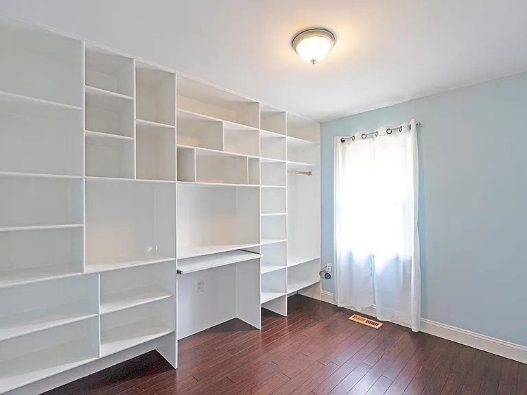 5411 Crossrail Dr — Photo 12