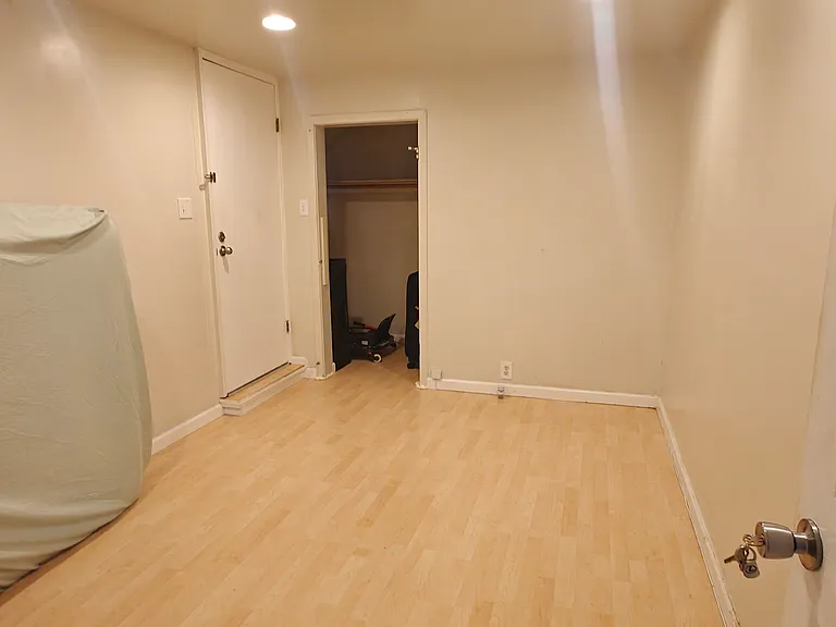 35 Avalon Dr — Photo 18