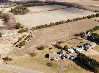 10026 East 140th Avenue, Mondovi, WI 54701