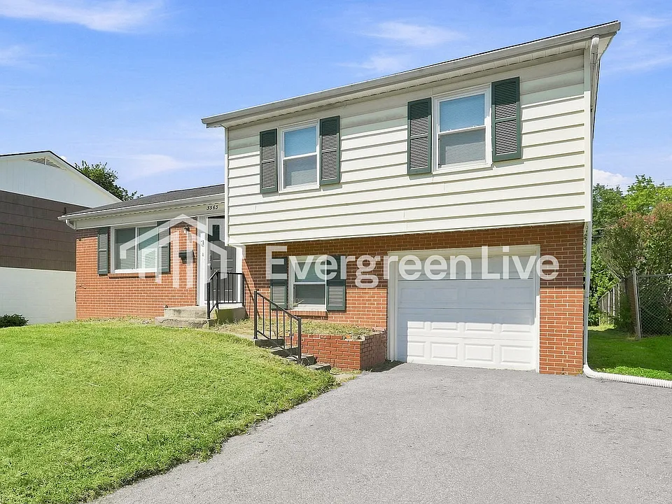3363 Southfield Dr E