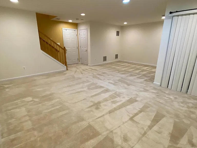 9656 Potters Hill Cir — Photo 22