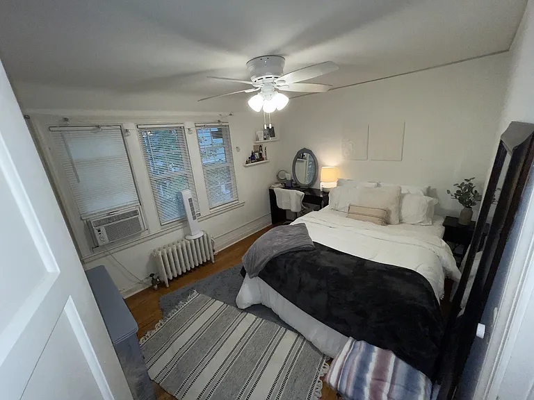 2226 Kendall Ave — Photo 41