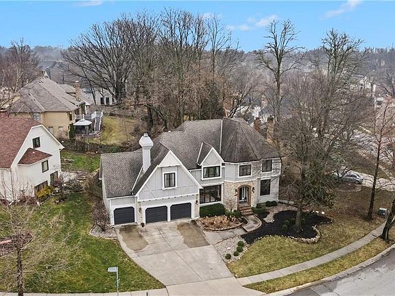 2nd image of 6113 N Mattox Rd