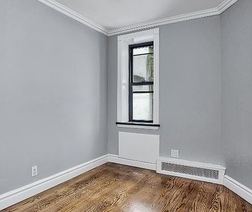 4th image of 209 E 25th St APT C