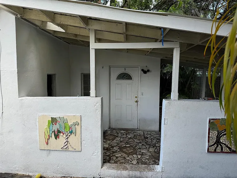 8261 NW 1st Pl — Photo 1