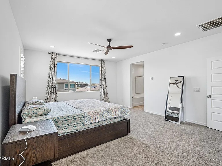 9019 W Denton Ln — Photo 5