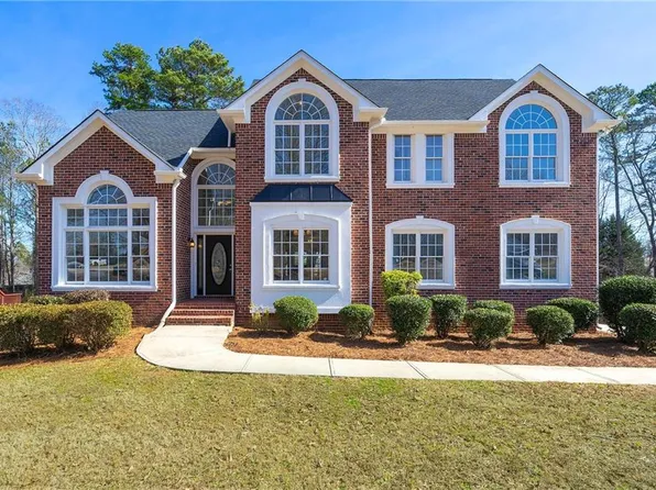 5060 Highland Lake Dr, Atlanta, GA 30349