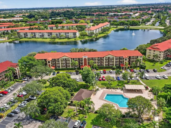 13055 SW 15th Court #310S, Pembroke Pines, FL 33027
