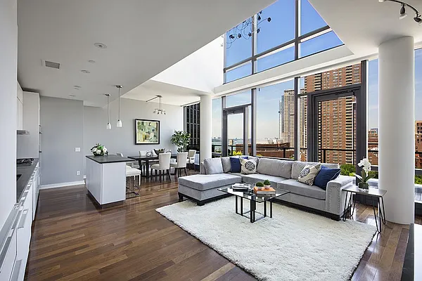 Rented by Stribling | media 39