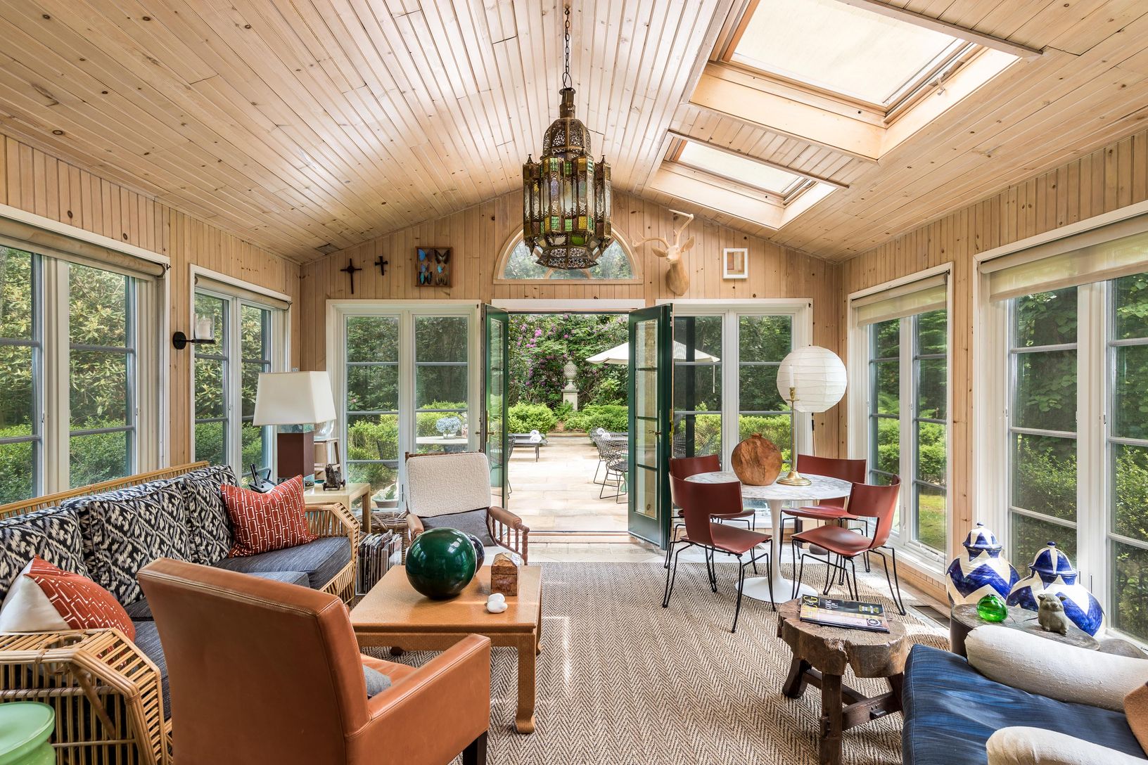  Sitting room looking out to back yard
