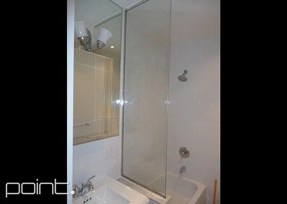 Rented by Point NYC | media 6