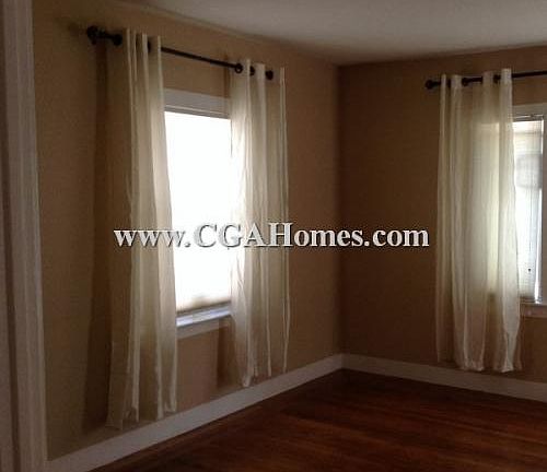 3rd image of 2608 41st St