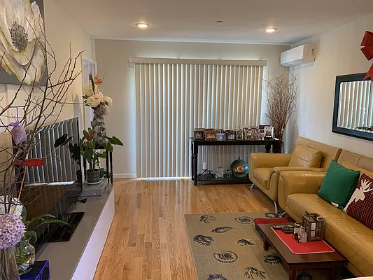 Sold by Apple Realty Group Corp | media 5