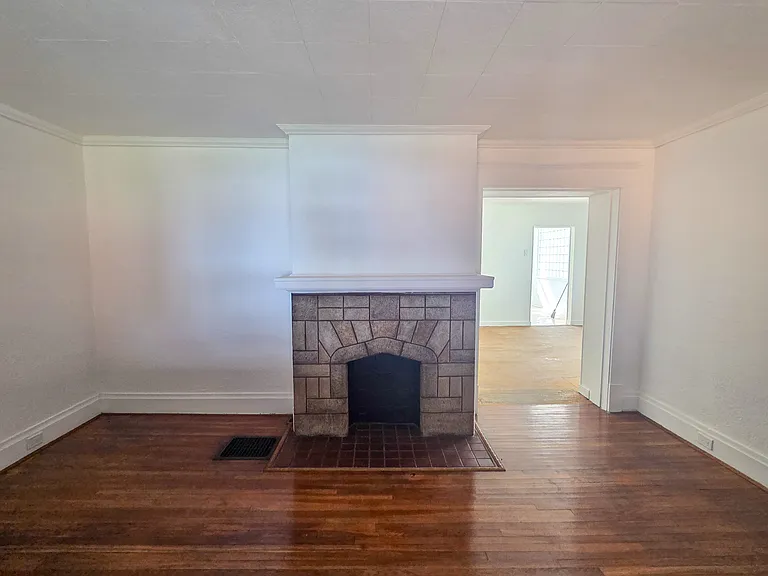 346 E 12th Ave #1 — Photo 14