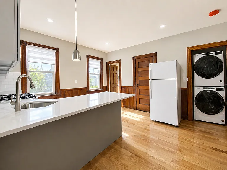 114 White St #2 — Photo 11
