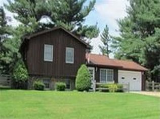 8938 Canal Rd NE, Dover, OH 44622