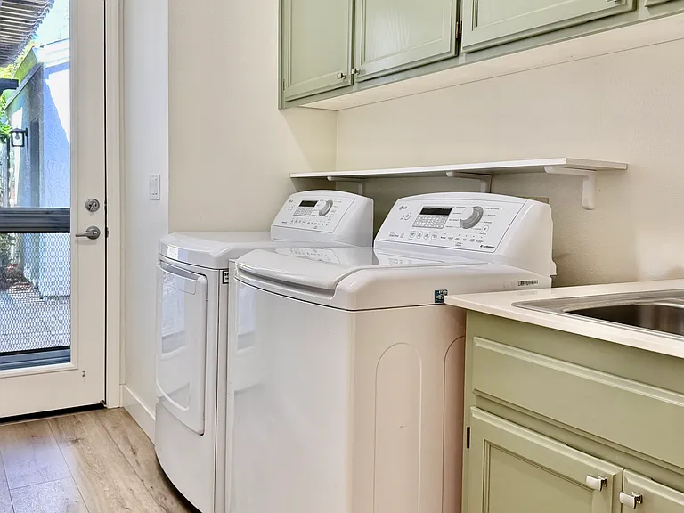 844 Signorelli Cir — Photo 11