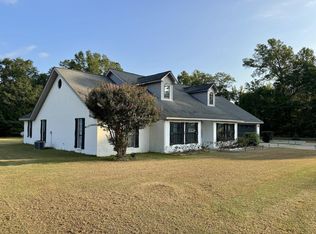 20 Stokes Rd, Columbus, MS 39702