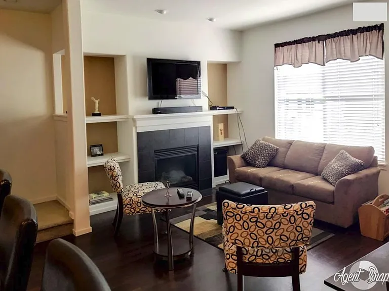 2218 NW Redelfs Way — Photo 4