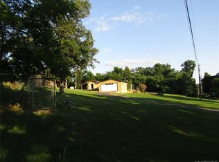 4023 W Banana Cove Rd, Hulbert, OK 74441