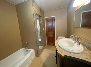 1435 N Poinsettia Pl APT B, Los Angeles, CA 90046