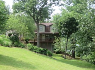 24627 Lakewood Dr, Dawson Springs, KY 42408