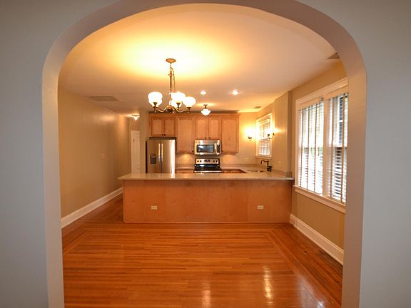 3rd image of 2884 Erie Ave APT 2