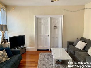 267 Hanover St #1A, Boston, MA 02113