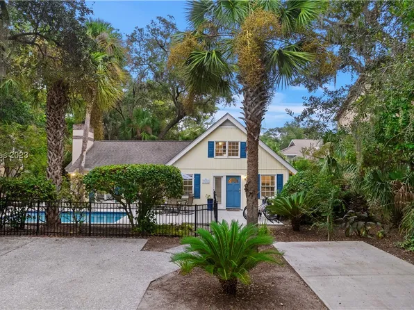 3 Nighthawk Street, Hilton Head Island, SC 29928