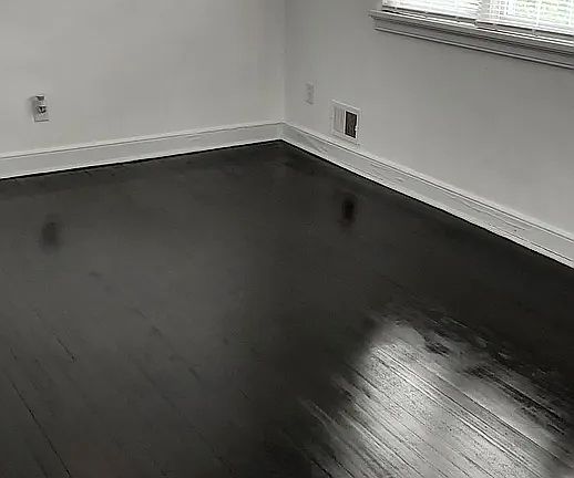 5th image of 4812 Stanley Dr