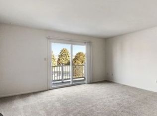 Elkhorn Village Apartments, Elkhorn, WI 53121