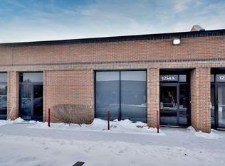 1254 Remington Rd, Schaumburg, IL 60173