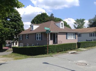 25 Emerson St, Worcester, MA 01604