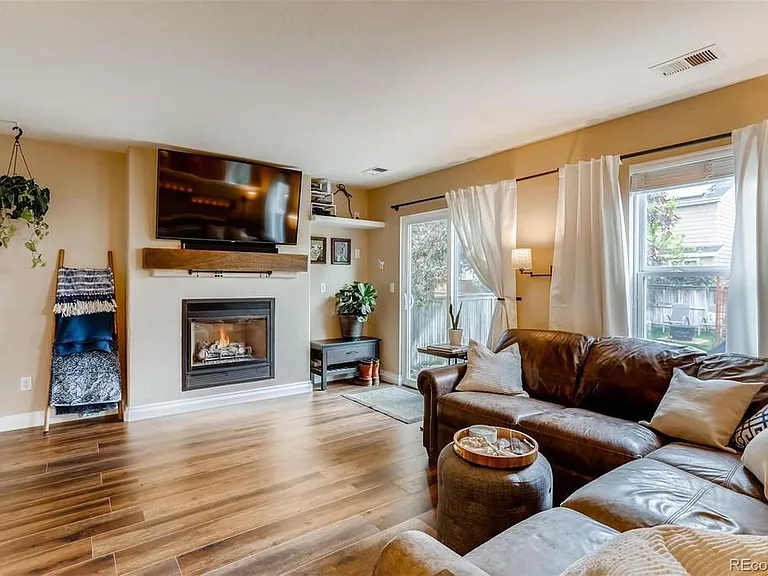 9857 Saybrook St — Photo 19
