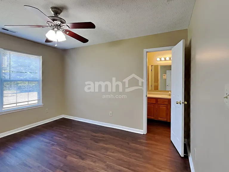 1610 Winding Creek Trl — Photo 9