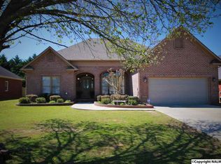 2905 Lenox Dr SW, Decatur, AL 35603