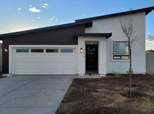 9046 N 73rd Ave, Peoria, AZ 85345
