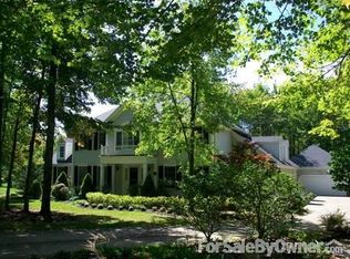 565 Lantern Way, Aurora, OH 44202