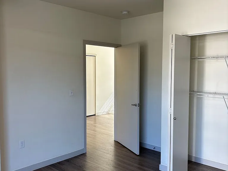 4801 Fauntleroy Apartments — Photo 86