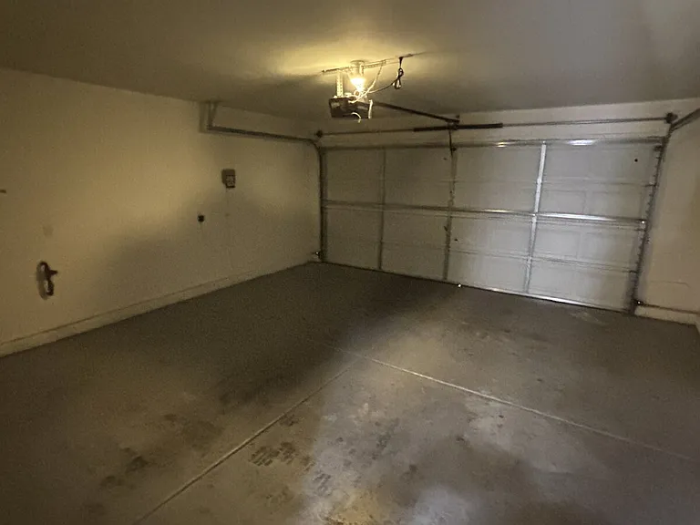 709 Spotted Eagle St — Photo 10