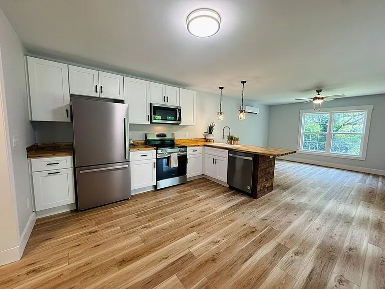 4240 Buck Dr — Photo 19