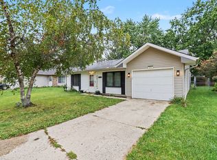 933 Shiloh Ct, Joliet, IL 60431