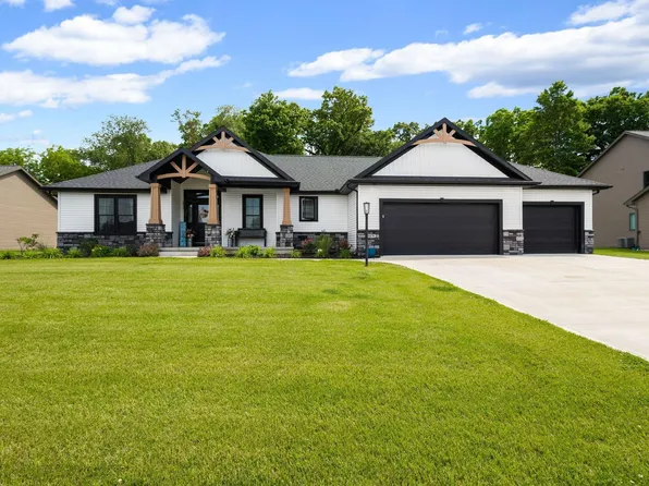 28878 Bernice Dr, Elkhart, IN 46517