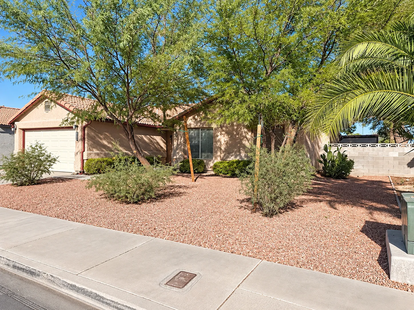 3 bed, 1236 sqft, $1,950 — Photo 3